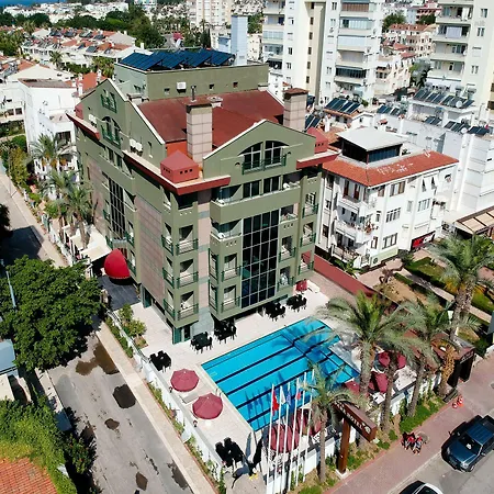 Lara Park 3*