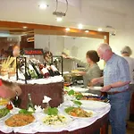 Lara Park מלון