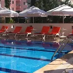 Lara Park מלון אנטליה