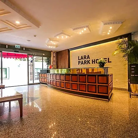 Lara Park 호텔
