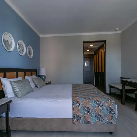 Hotell Lara Park